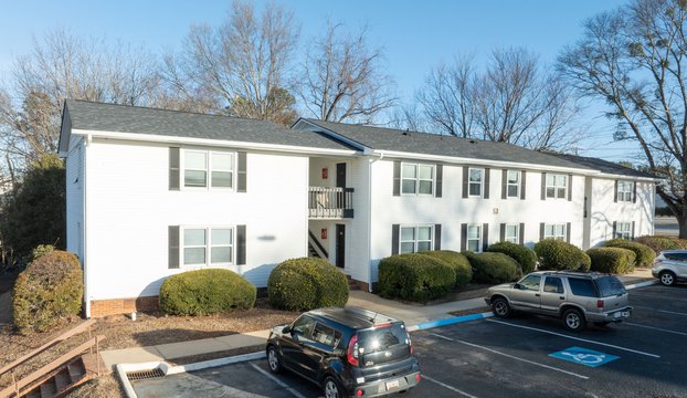 exterior at Mauldin Heights located in Mauldin, SC